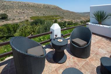 La Almendra y El Gitano