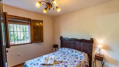 Casa Los Llanos Niguelas by Ruralidays