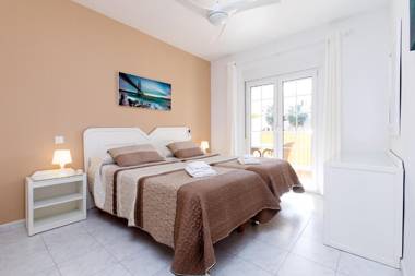 Apts Almoraide Suites - Adults Recommended