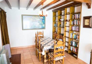 Apartment over torrecilla beach promenade