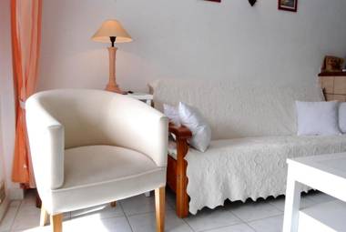 Corona 204 Apartments Casasol