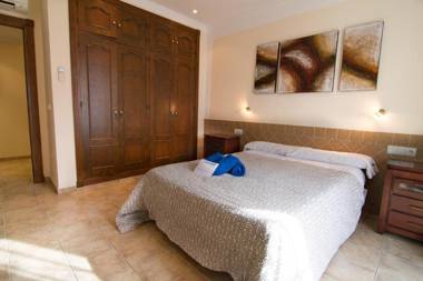 LOS PINOS 19 MENYBER