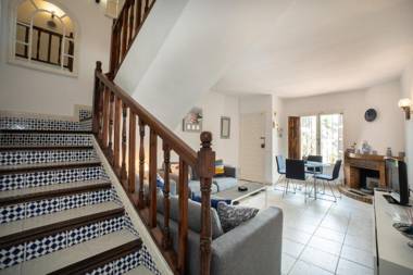 NUEVA NERJA 71 MENYBER