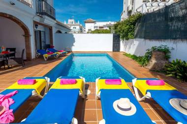 Nerja Paradise Rentals - Villa Las Palomas