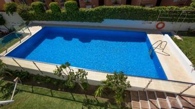 AGUAMARINA 7 MENYBER