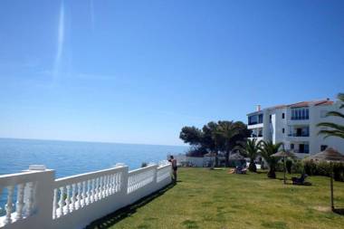 APARTAMENTO PALMERAS nsf25 studio TORRECILLA NERJA