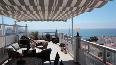 Penthouse Seaview Centro Casasol