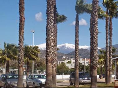 Playa Granada Motril vacaciones con campo golf playa y camping