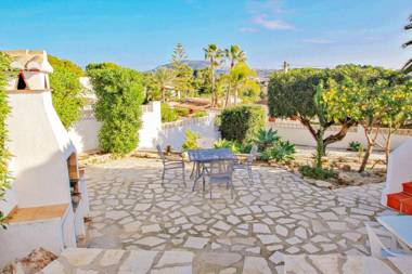 Paula-3 - holiday home with private swimming pool in Moraira