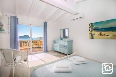 Abahana Villas Calma