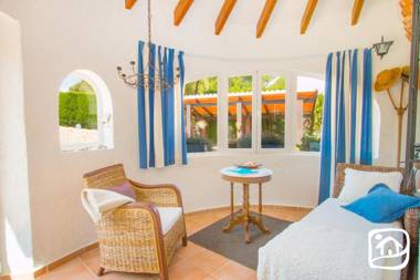 Abahana Villas Athena