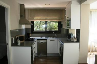 Montseny Suites & Apartments