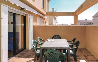 Stunning home in F-43893 Miami Platja w/ Outdoor swimming pool Outdoor swimming pool and 2 Bedrooms