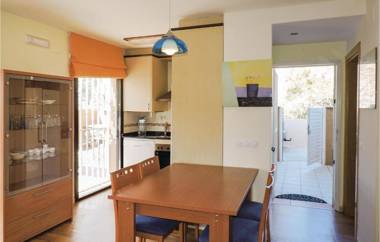 Stunning home in F-43893 Miami Platja w/ Outdoor swimming pool Outdoor swimming pool and 2 Bedrooms