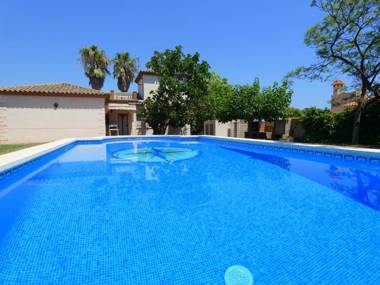 Rentalmar Chalet Dalias