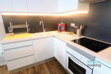 Sun Beach Mediterrani en frente del Mar