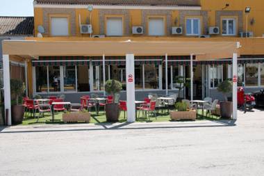 Hostal Restaurante el Cary