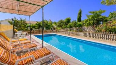 Casa de Paquita Montefrio by Ruralidays