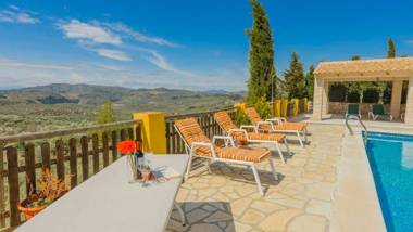 Villa el Establo Montefrio by Ruralidays