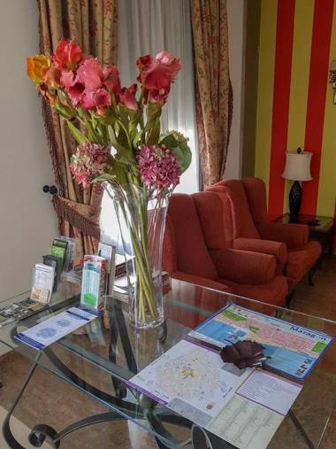 Hotel Plaza Escribano