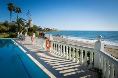 Holidays2Riviera Sea Side Front Beach