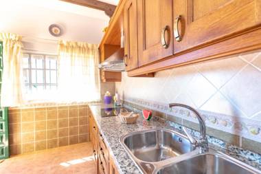 Cubo's Villa Ana Valtocado