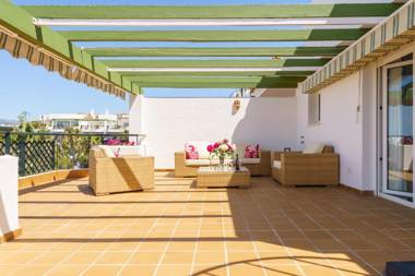 Penthouse Mi Capricho Seaview & Pool Calahonda