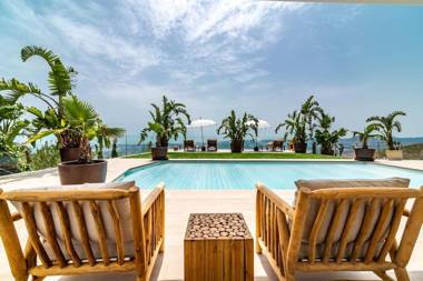 Balinese villa with stunning views Malaga