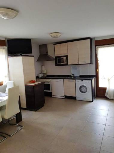 2 bedrooms appartement with sea view private pool and enclosed garden at Mogro 1 km away from the beach