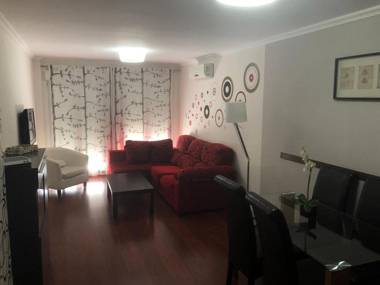 Apartamento Acueducto tres dormitorios y parking gratis