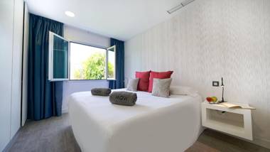 Seven Hotel & Wellness - Gay Men Only