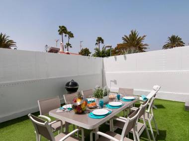 Bungalow Playa del Inglés JFGI by VillaGranCanaria