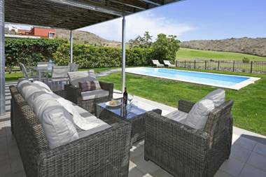 Salobre Los Dragos 12