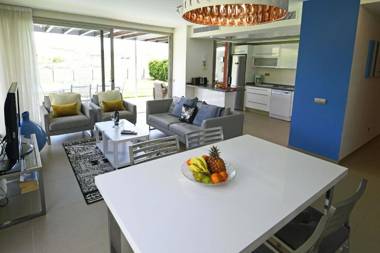 Salobre Los Dragos 12