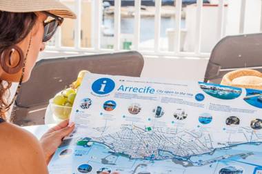 Rincon Marinero with large terrace and views