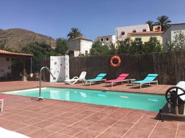 AMAZING TYPICAL CANARY RURAL HOUSE