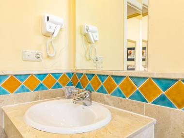 Apartamento en la playa con piscina comunitaria