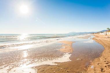 Bungalow directly at the beach