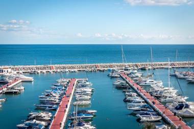 Puerto Banus Penthouse With Panoramic Sea Views