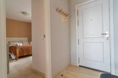 Modern beachside Penthouse with amazing sea views