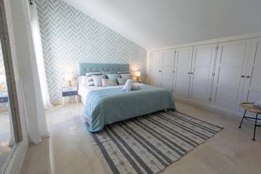 LAS CAÑAS BEACHFRONT HAVEN