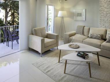 Modern 1 Bedroom Apartment with Sea Views in Andalucía del Mar - Puerto Banús