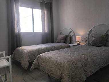 20945 - GREAT APARTMENT VERY NEAR BEACH