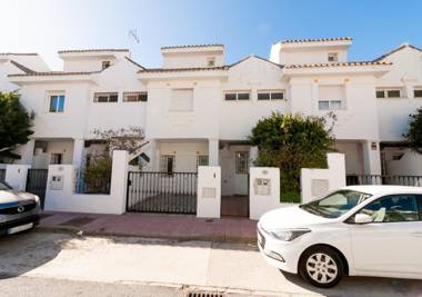 Naranjos Puerto Banus Apartment by GHR Rentals