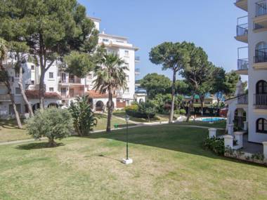 1 Bedroom Apartment in Andalucía del Mar - Puerto Banús