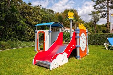 Amazing First Beach Line Apartment in Cabopino Marina