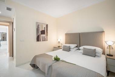 Apartamento de 2 dormitorios en Las Gaviotas - Puerto Banús