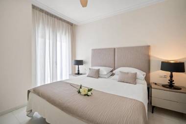 Apartamento de 2 dormitorios en Las Gaviotas - Puerto Banús