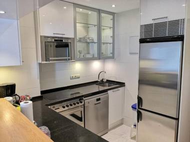 Skol 536C by Completely Marbella