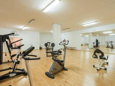 Beach Puerto Banús Renovated Apt Wifi Gym Paddle